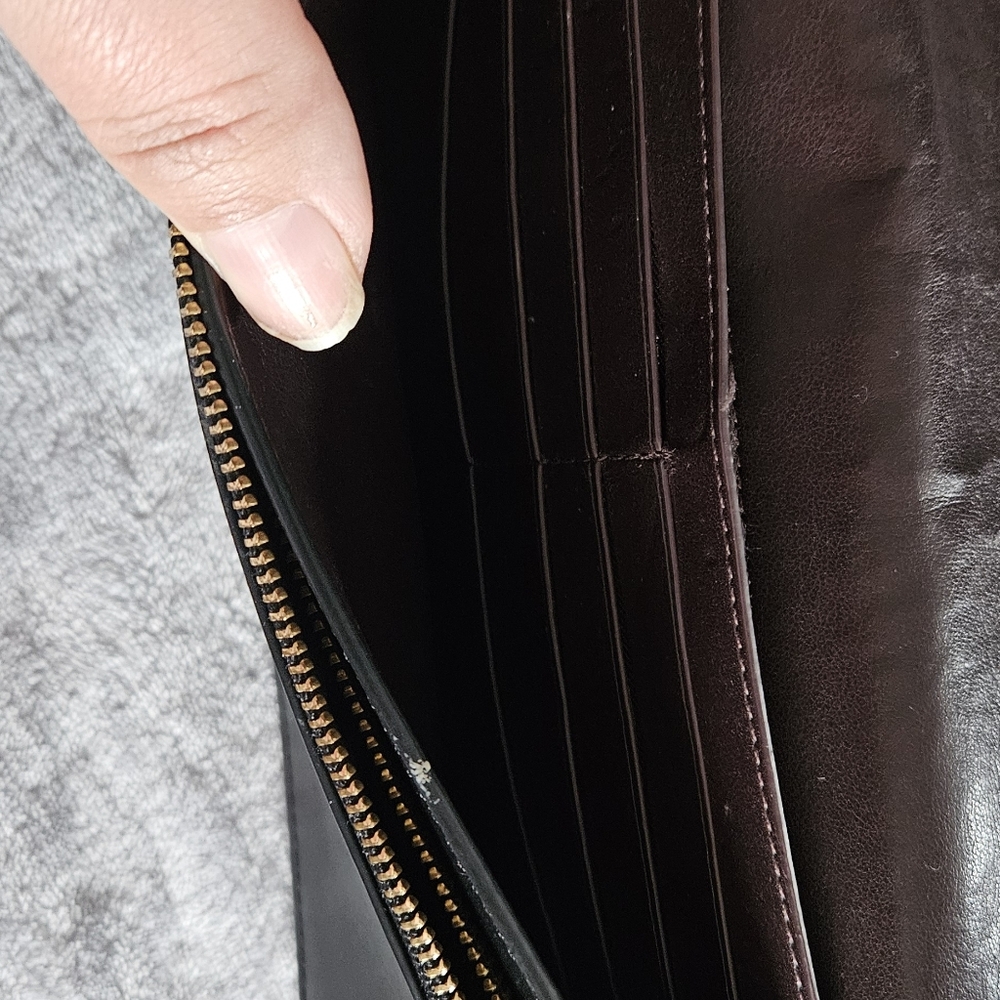 Coach Crossbody - Picture 3 of 8